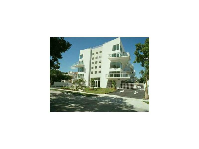 LOFTS ON BRICKELL II COND - Residential Lease
