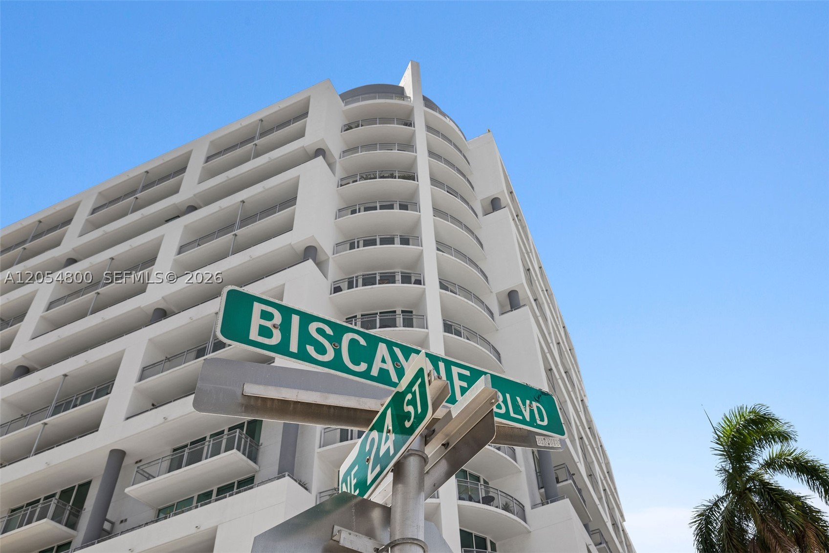 CITY 24 CONDO - Residential