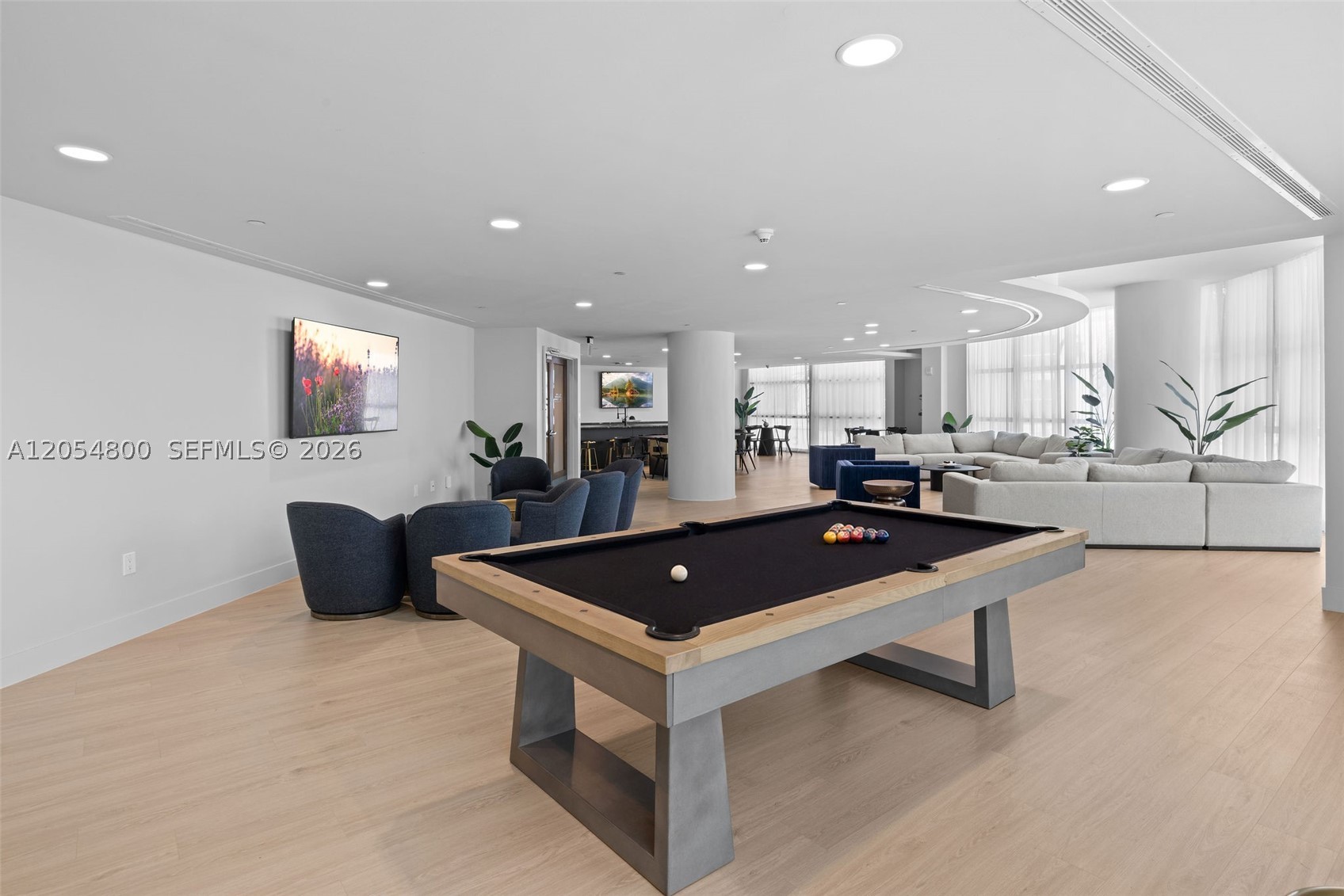 CITY 24 CONDO - Residential