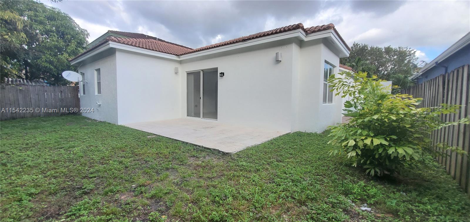 CENTURY GARDENS - Residential Lease