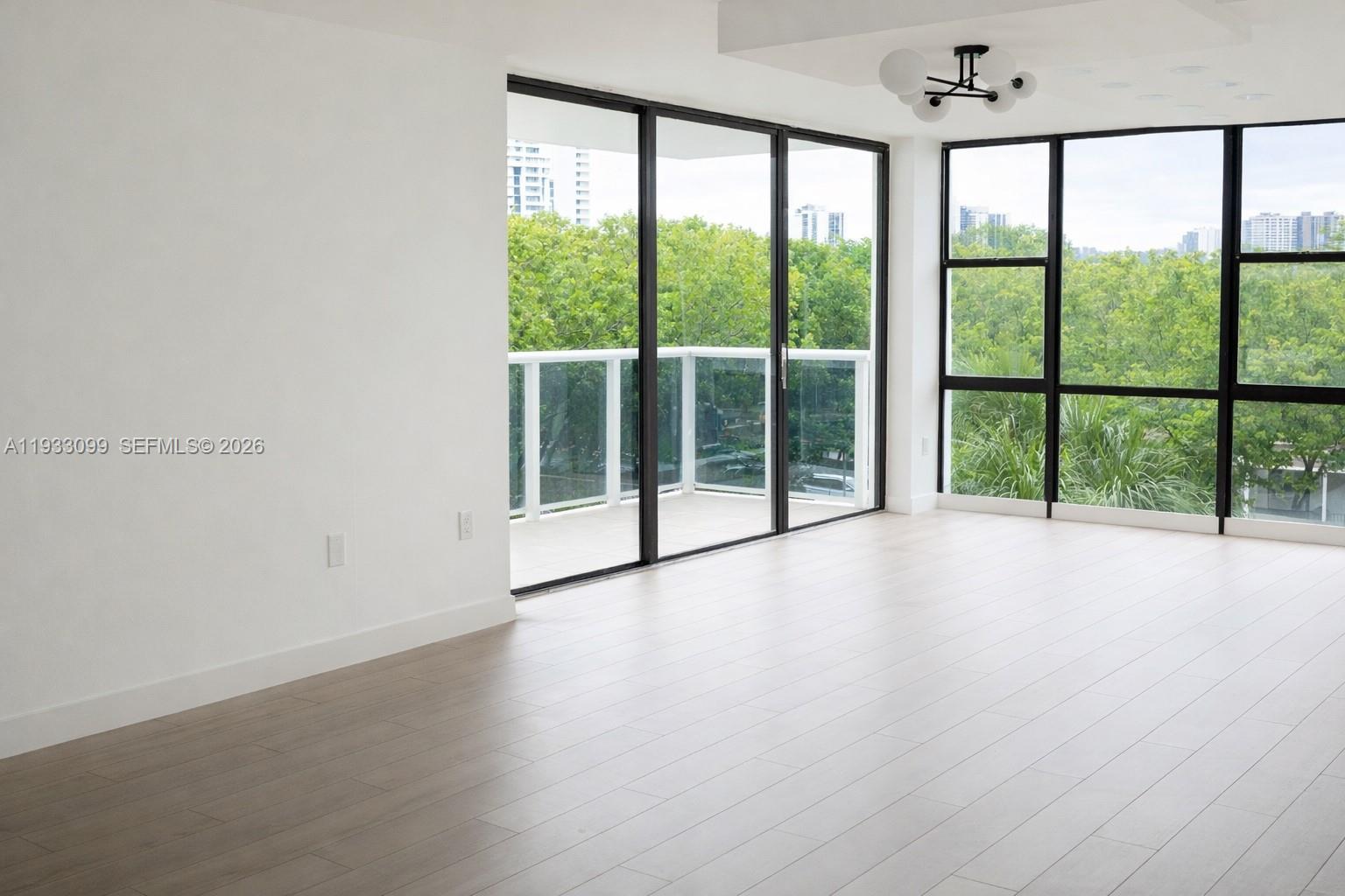 AVENTURA ELDORADO CONDO - Residential
