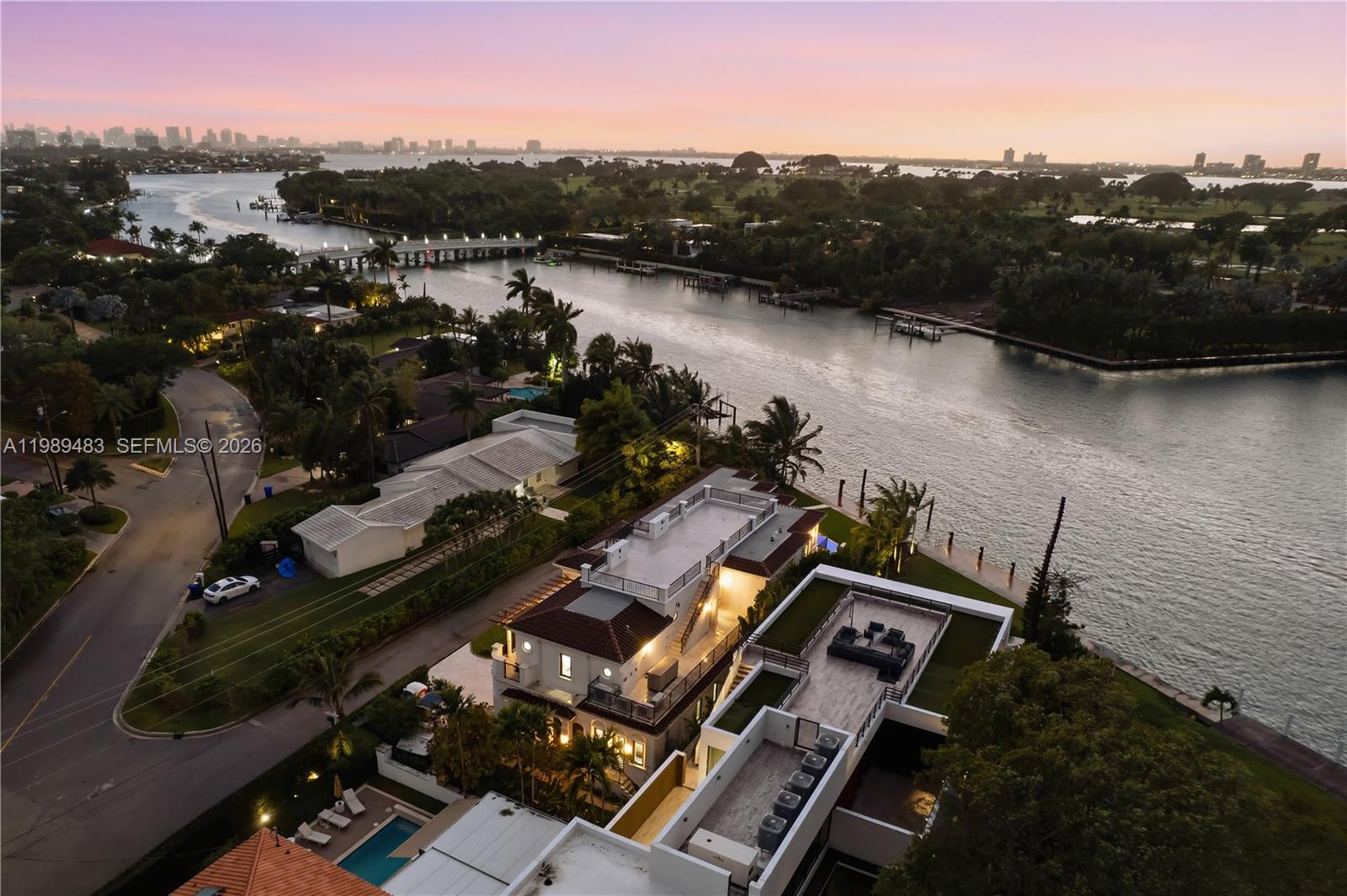 ALTOS DEL MAR NO 5 - Residential