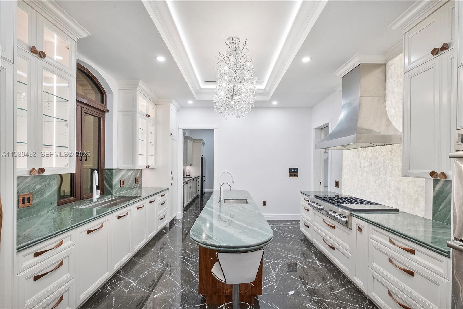 ALTOS DEL MAR NO 5 - Residential