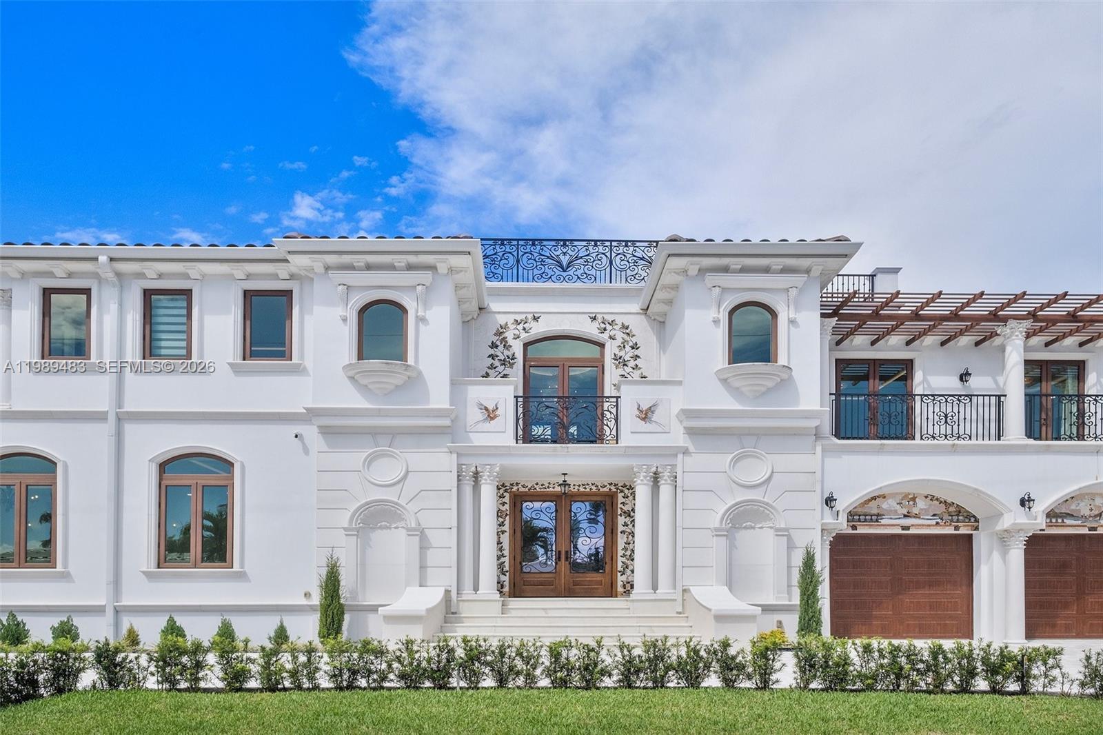 ALTOS DEL MAR NO 5 - Residential