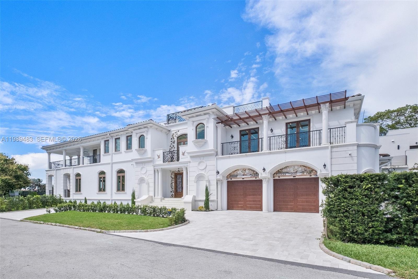 ALTOS DEL MAR NO 5 - Residential