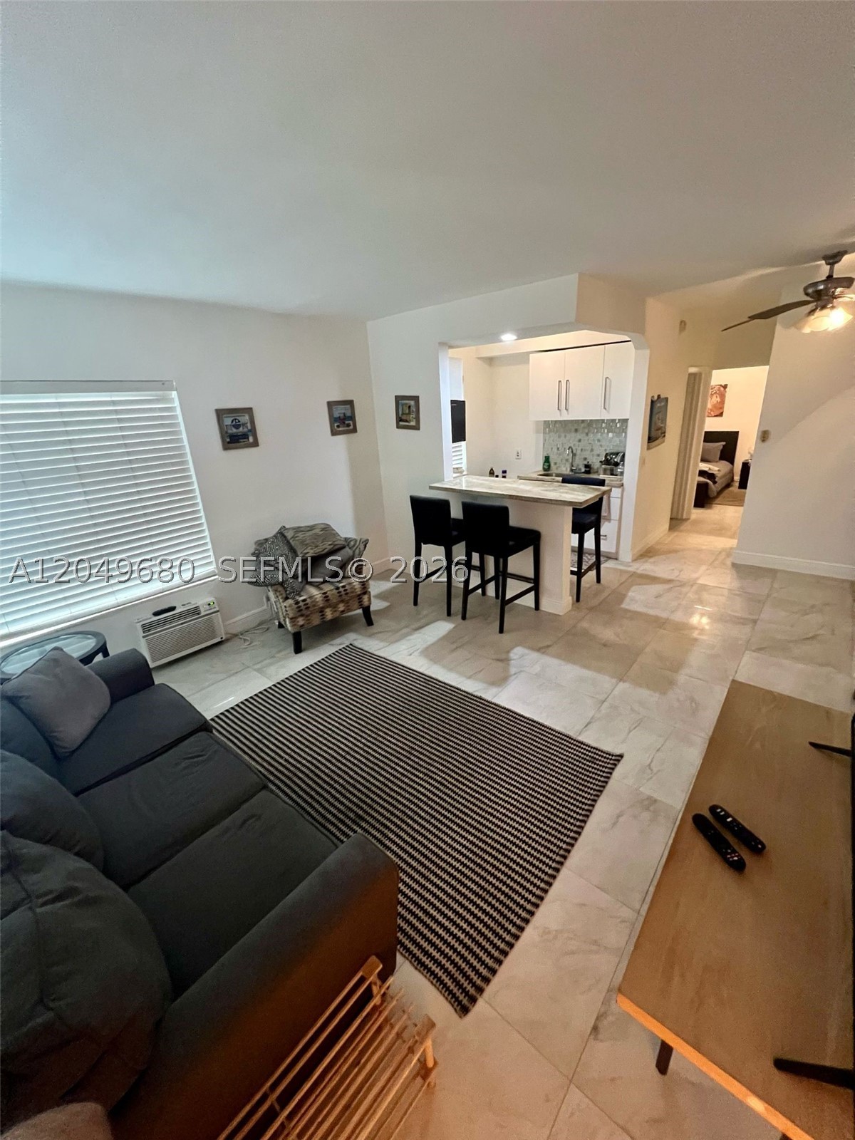 FASHION CONDO - Residential Lease