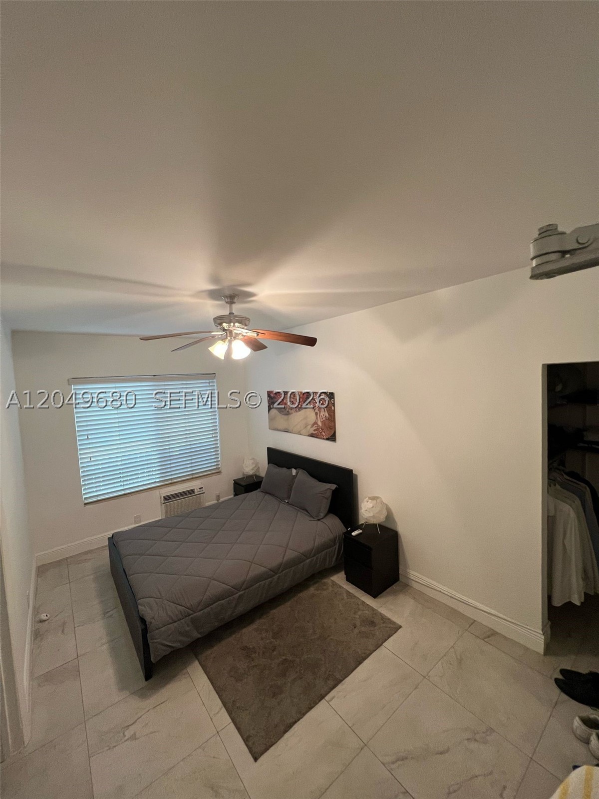 FASHION CONDO - Residential Lease