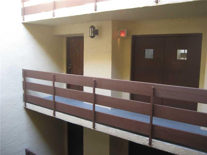 KENLAND BEND NORTH CONDO - Residential Lease