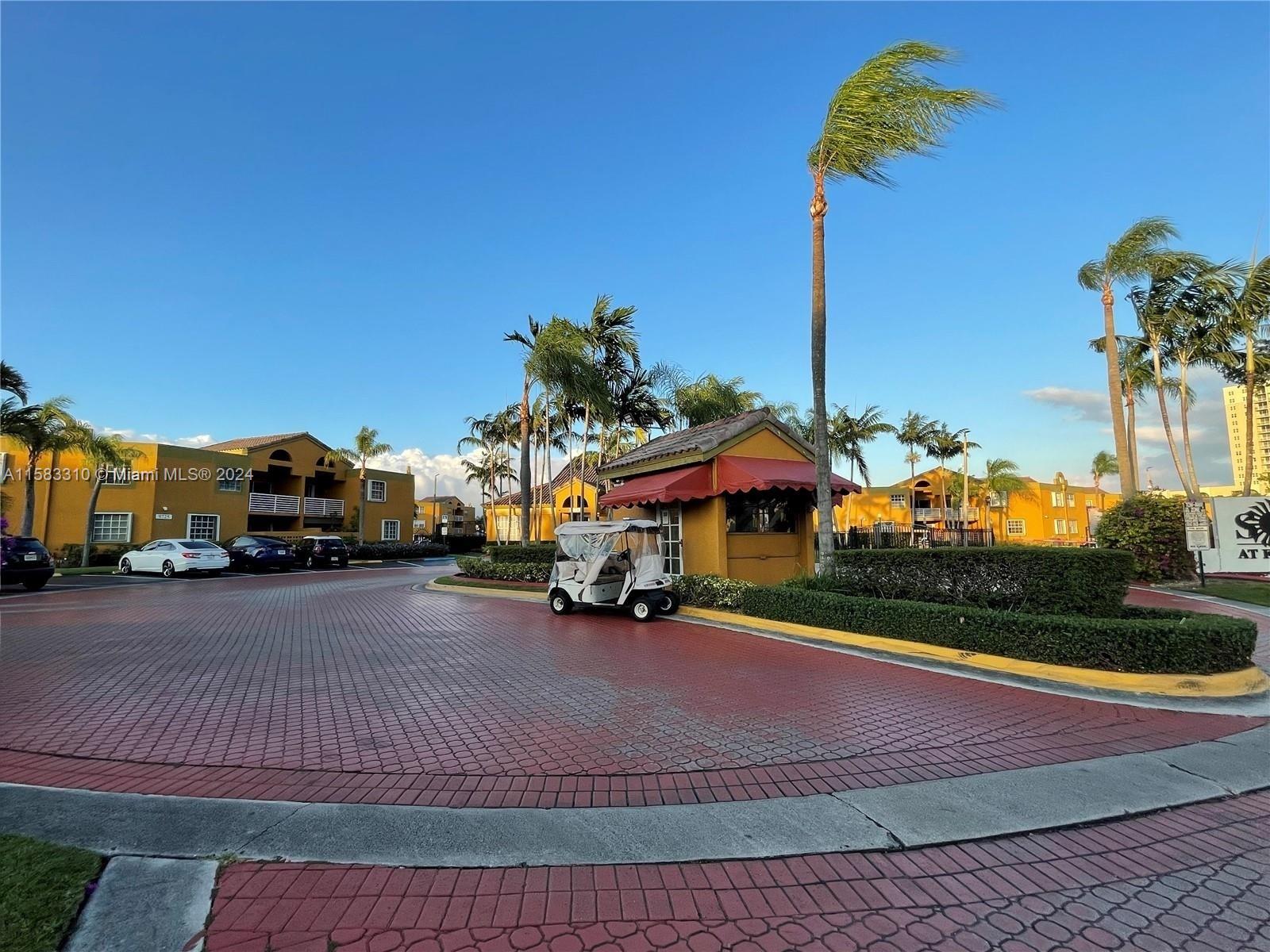 SOLEIL AT FONTAINEBLEAU C - Residential Lease