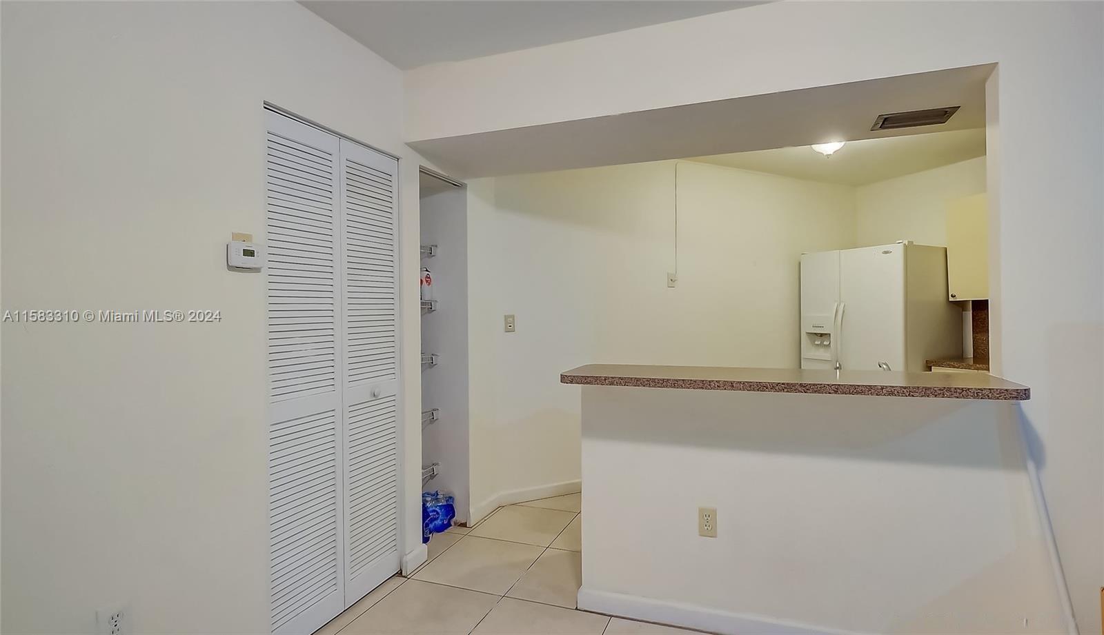 SOLEIL AT FONTAINEBLEAU C - Residential Lease