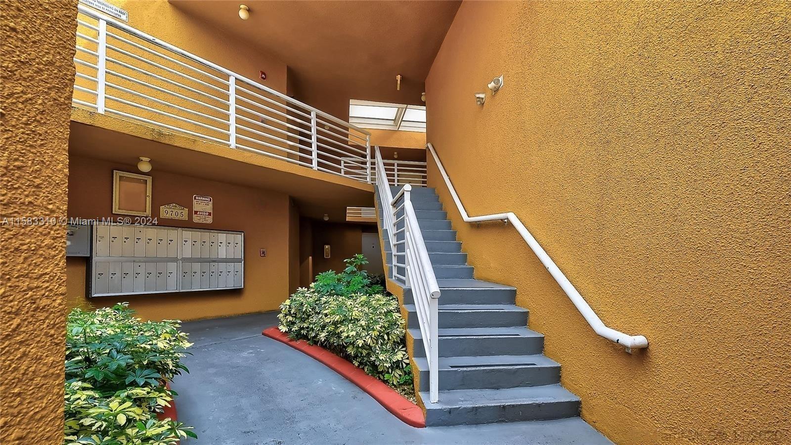 SOLEIL AT FONTAINEBLEAU C - Residential Lease