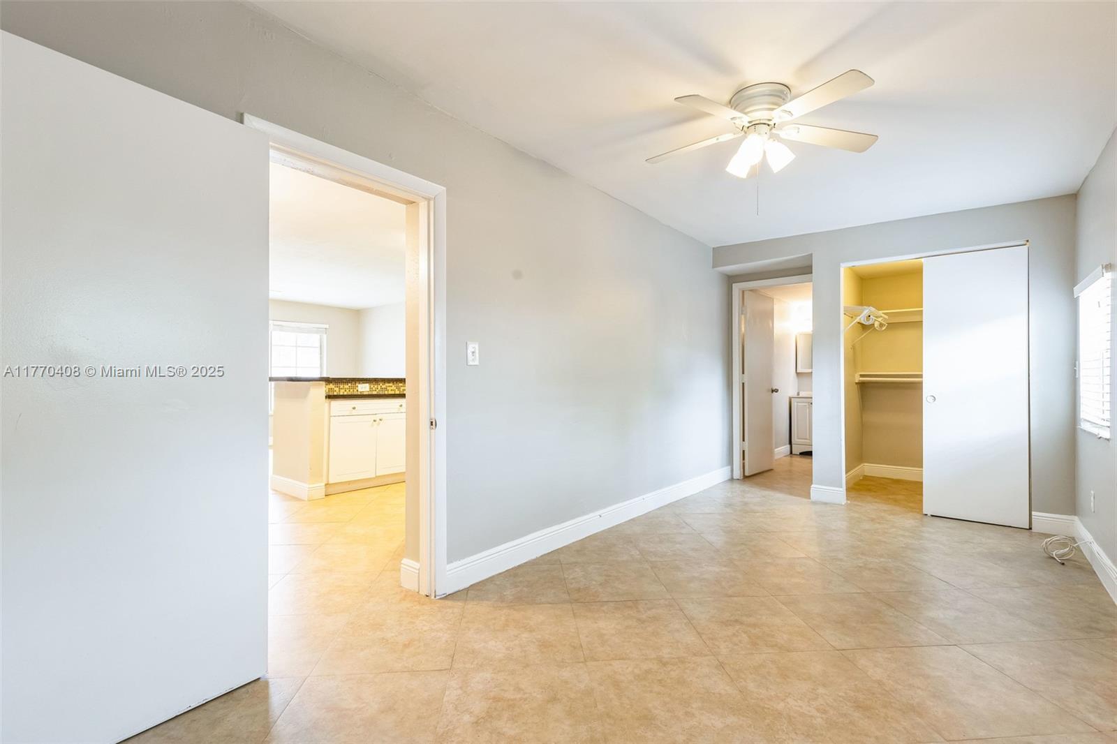 SUNRISE GOLF VILLAGE SEC - Residential
