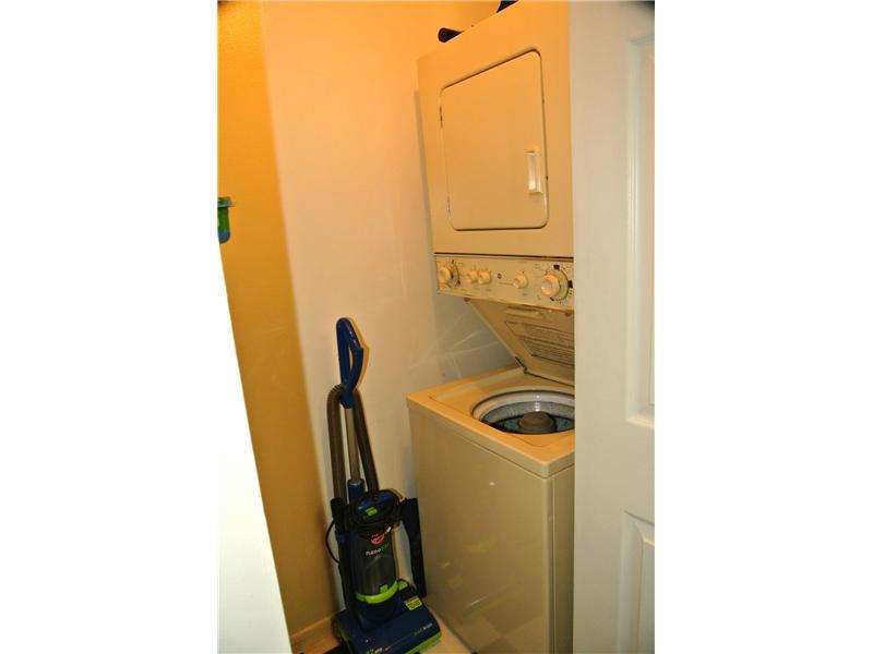 ISOLA CONDO - Residential Lease
