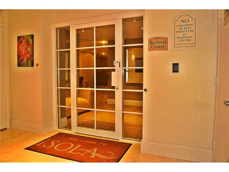 ISOLA CONDO - Residential Lease