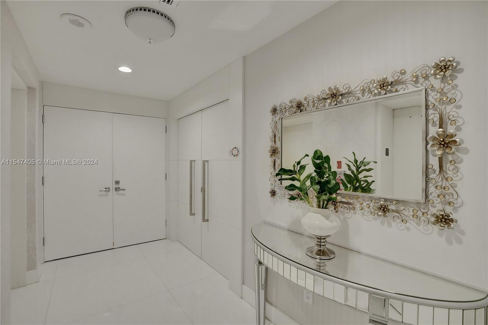 The Palace at Bal Harbour - Residential