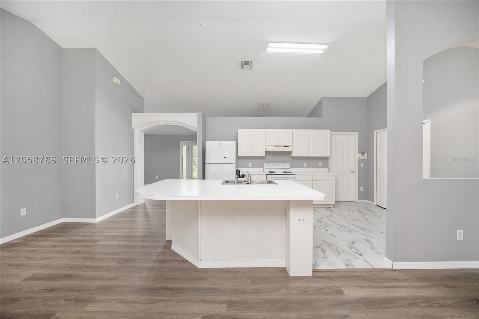 Silver Spgs Shores - Residential