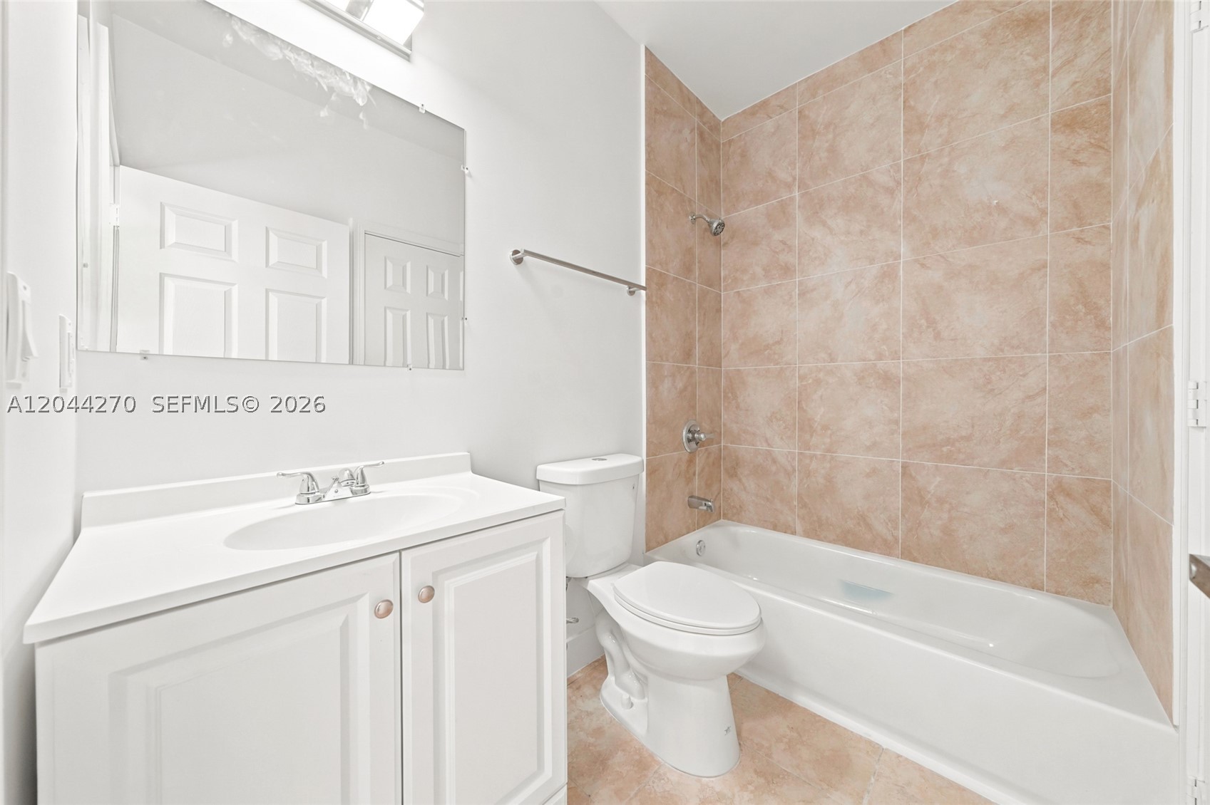 DIXIE WAYSIDE TRACK - Residential Lease