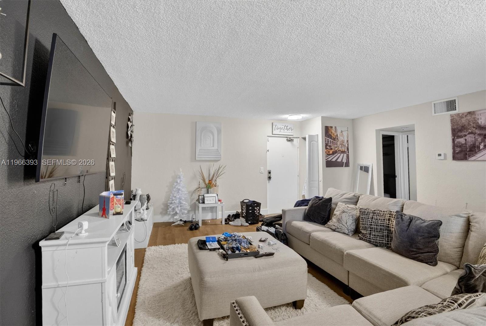 CYPRESS TREE CONDO BLDG 9 - Residential