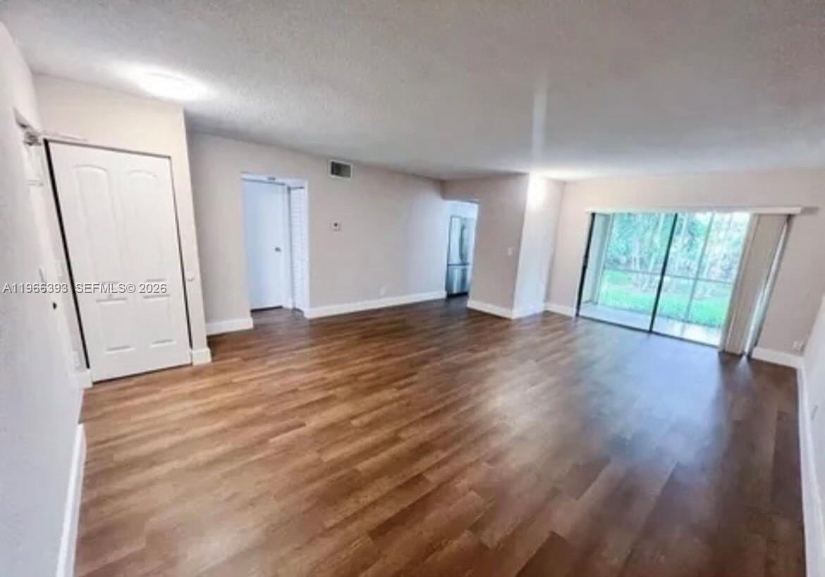 CYPRESS TREE CONDO BLDG 9 - Residential