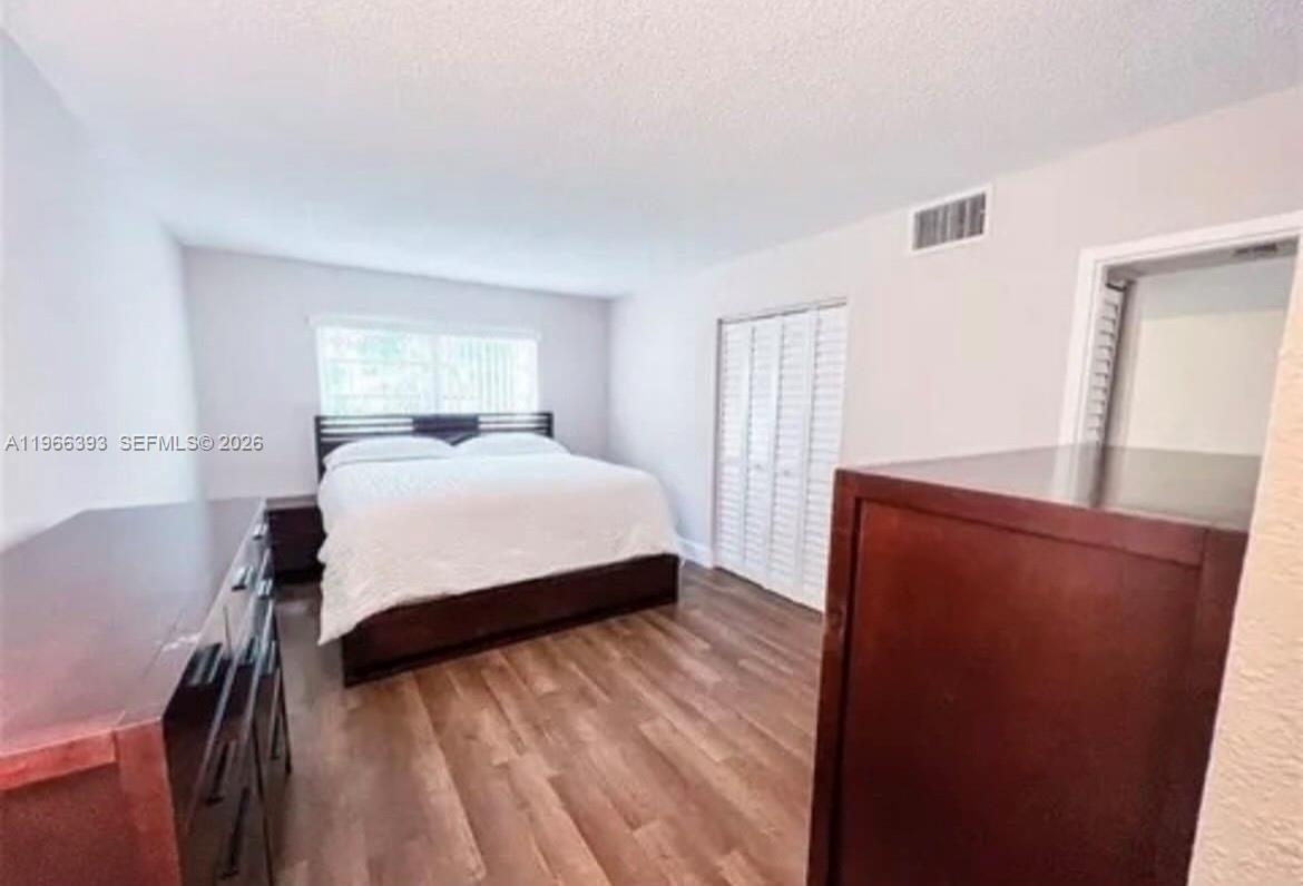 CYPRESS TREE CONDO BLDG 9 - Residential