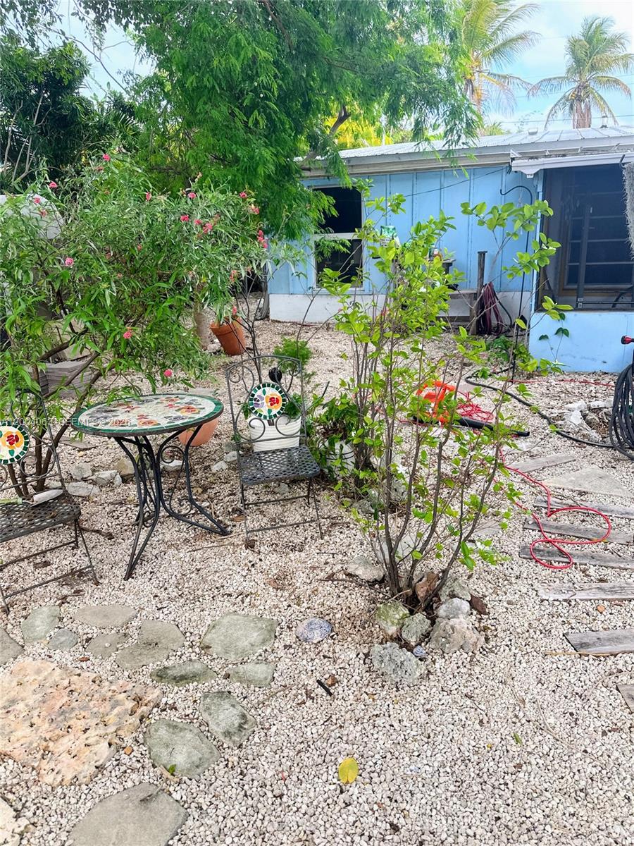 LARGO SOUND VILLAGE - Residential