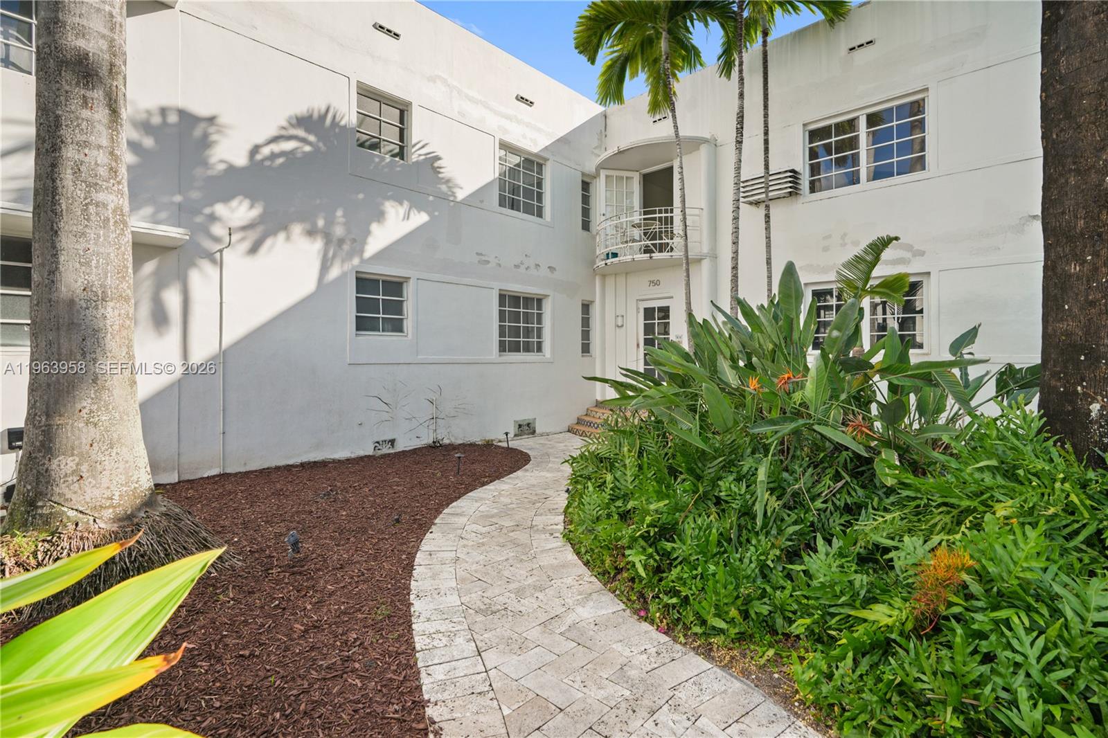 ESPANOLA COURT CONDO - Residential Lease