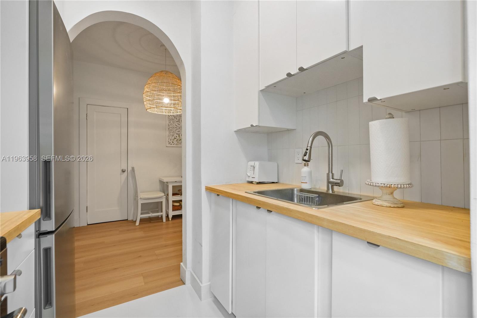 ESPANOLA COURT CONDO - Residential Lease