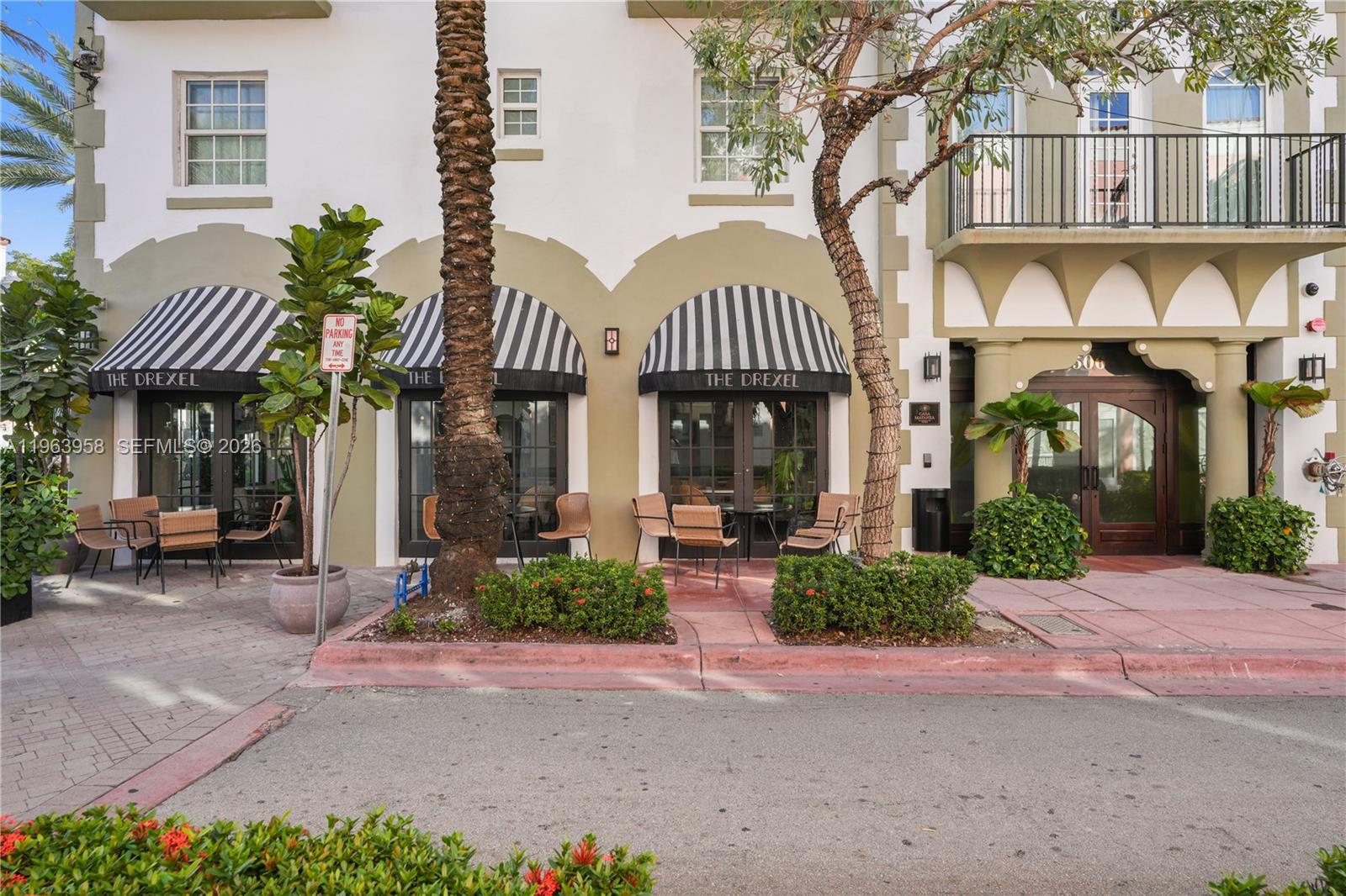 ESPANOLA COURT CONDO - Residential Lease