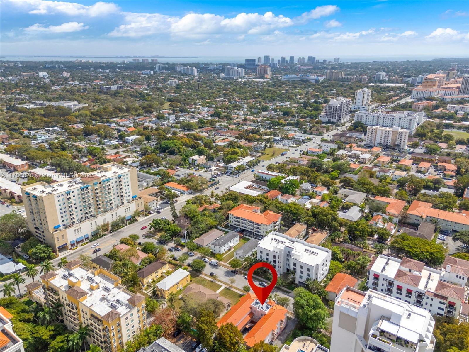 29 SANTILLANE AVENUE COND - Residential