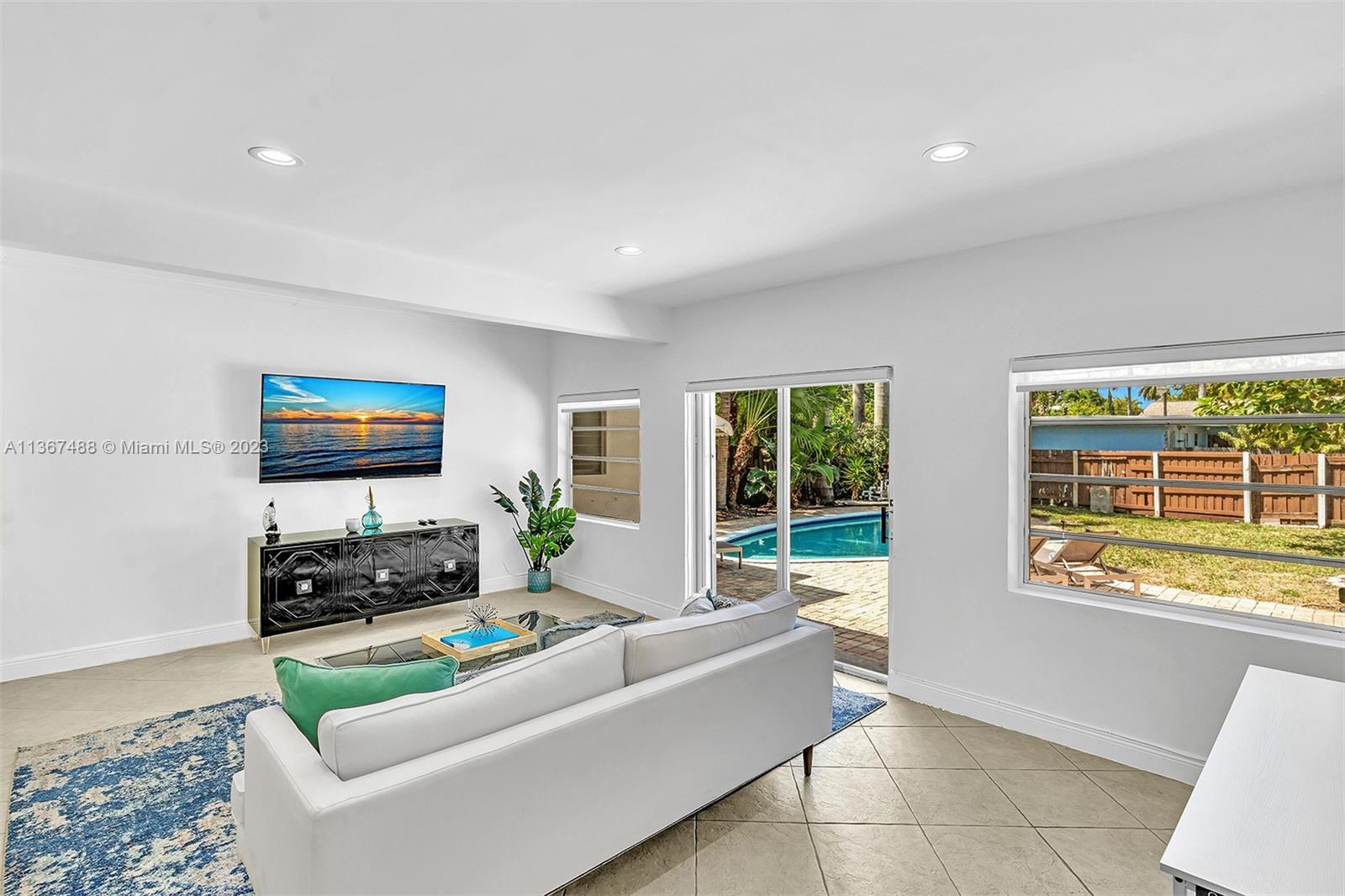 SUNSET TRAILS NO 5 - Residential