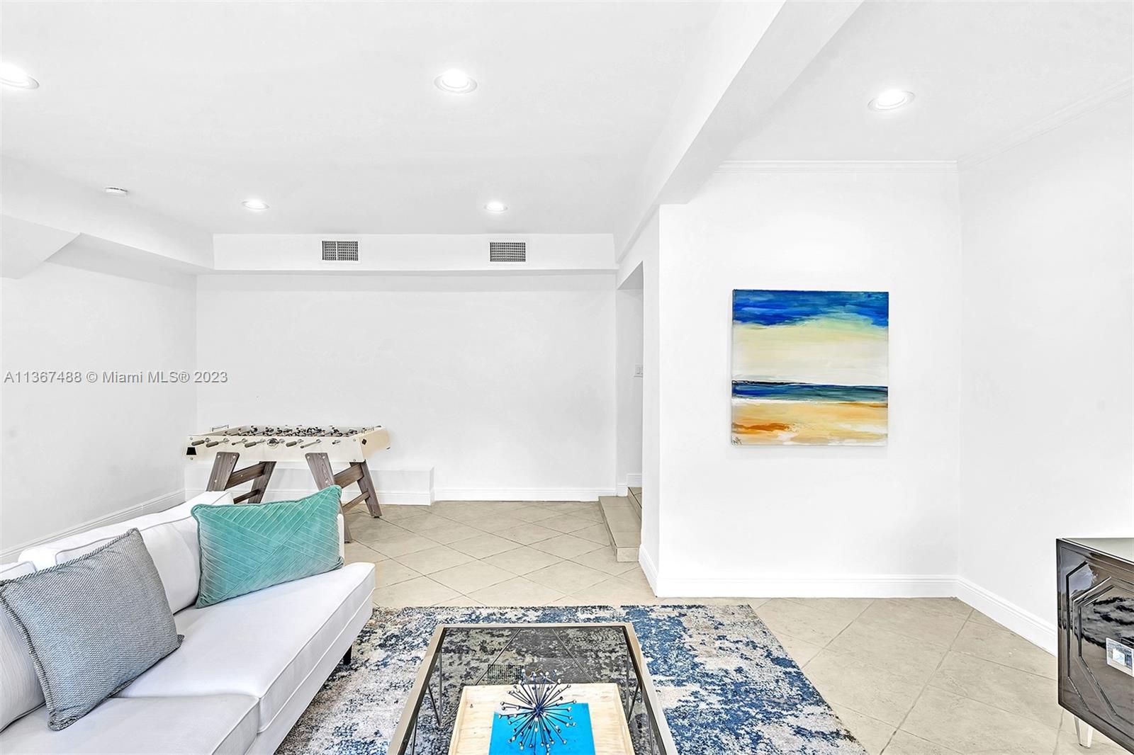 SUNSET TRAILS NO 5 - Residential