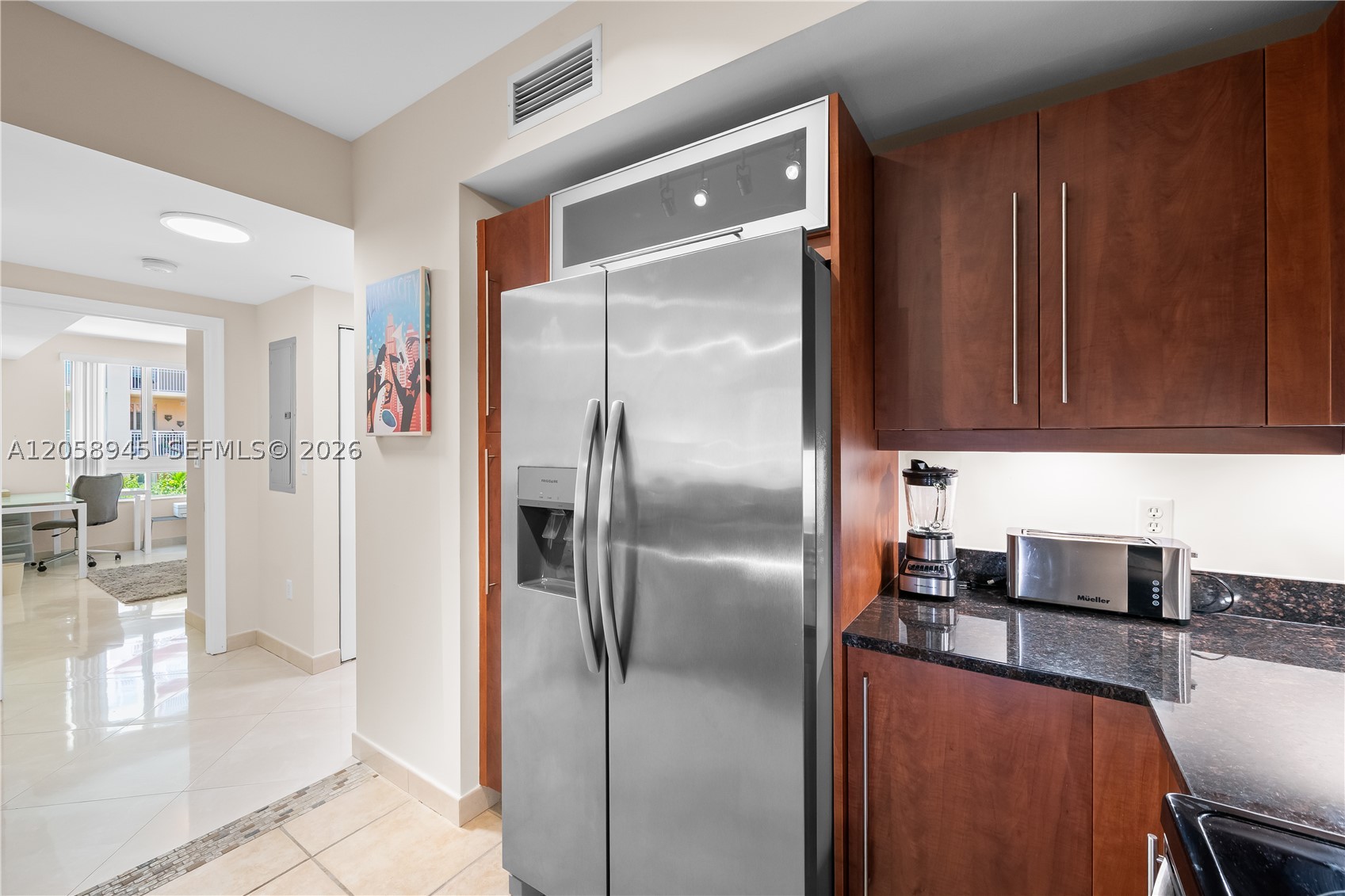 TOSCANO CONDO - Residential