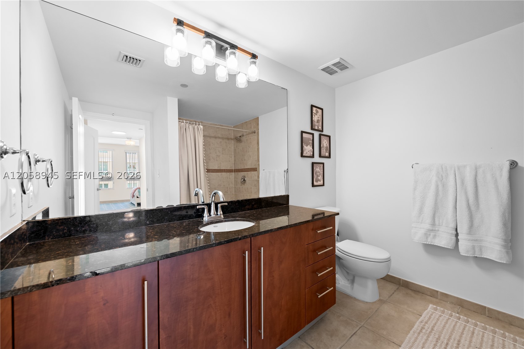 TOSCANO CONDO - Residential