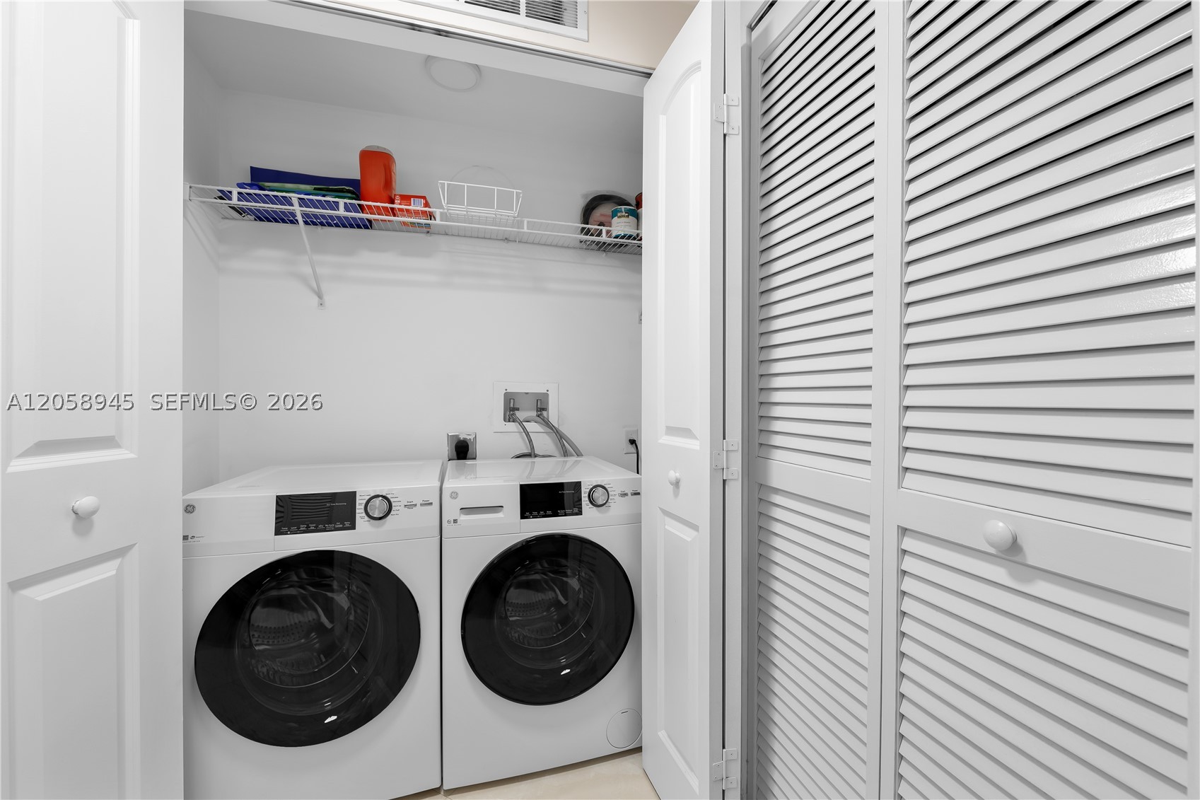 TOSCANO CONDO - Residential