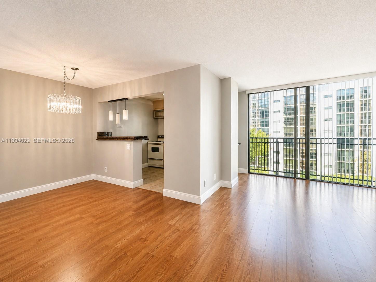 PLAZA OF AMERICAS CONDO P - Residential