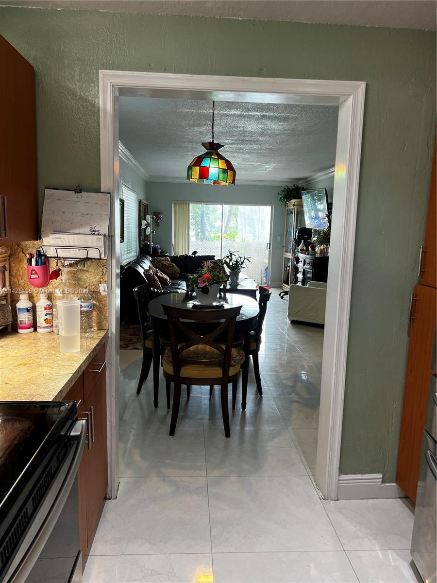 FLORIDIAN ARMS CONDO - Residential