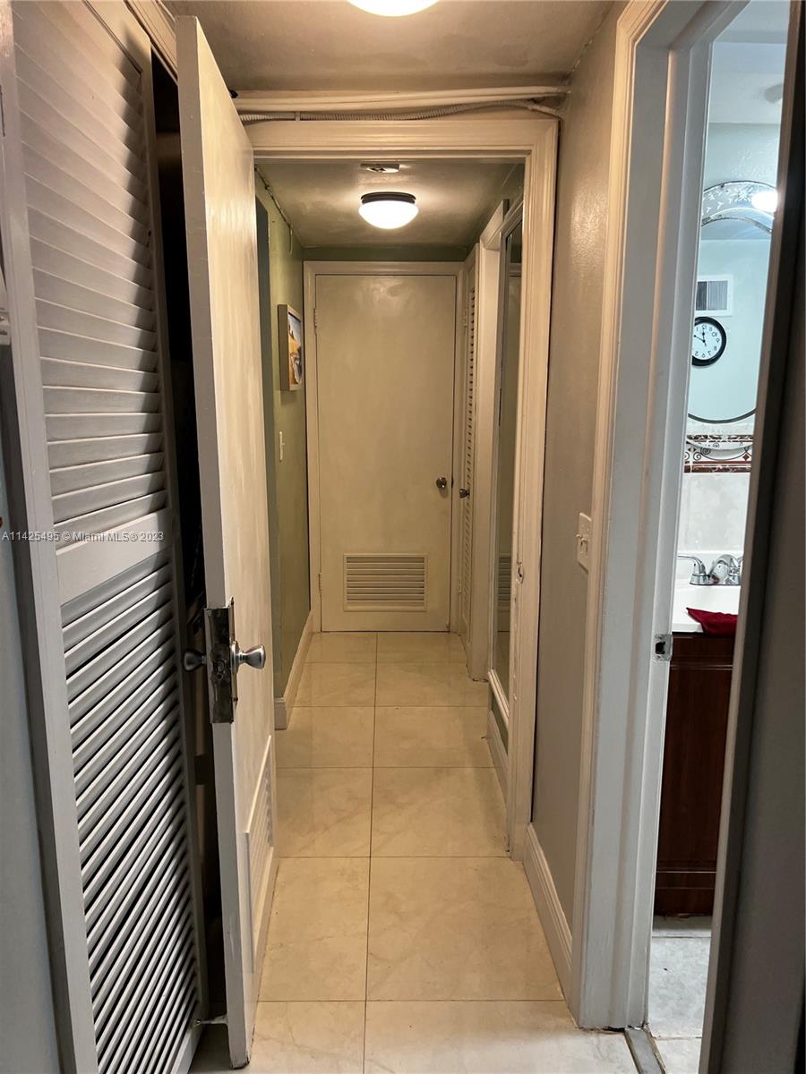 FLORIDIAN ARMS CONDO - Residential
