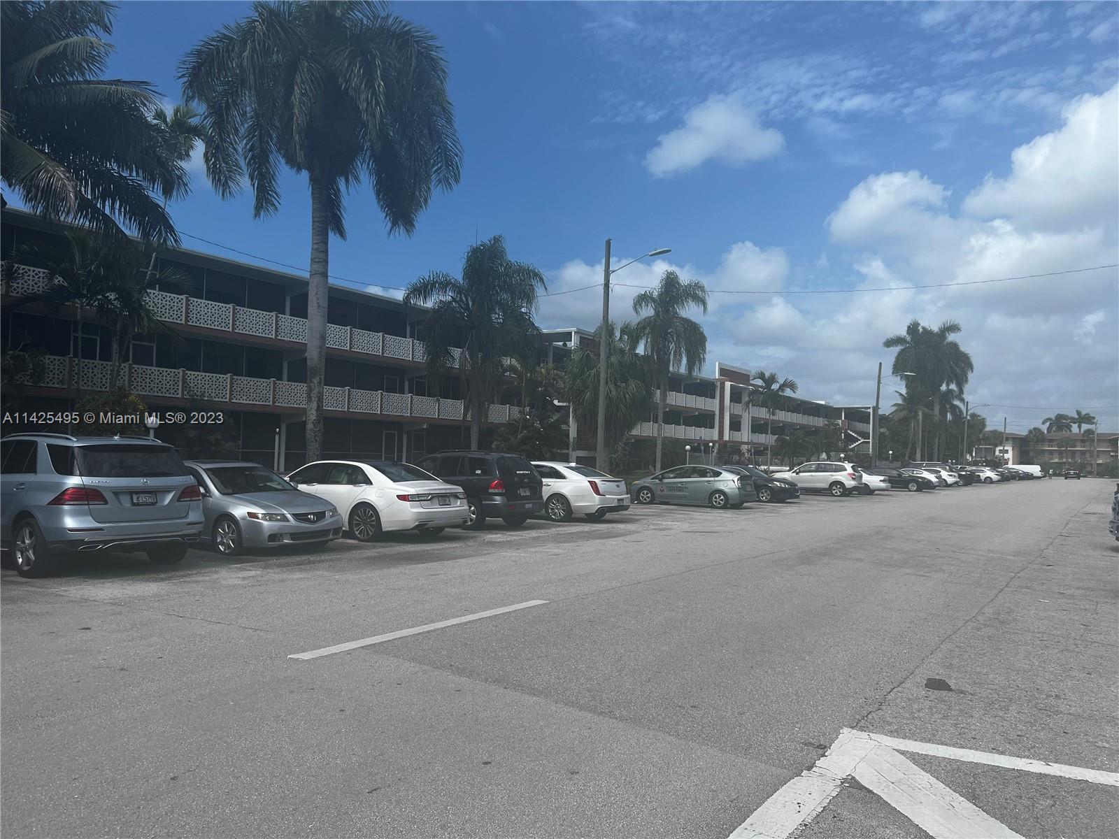 FLORIDIAN ARMS CONDO - Residential