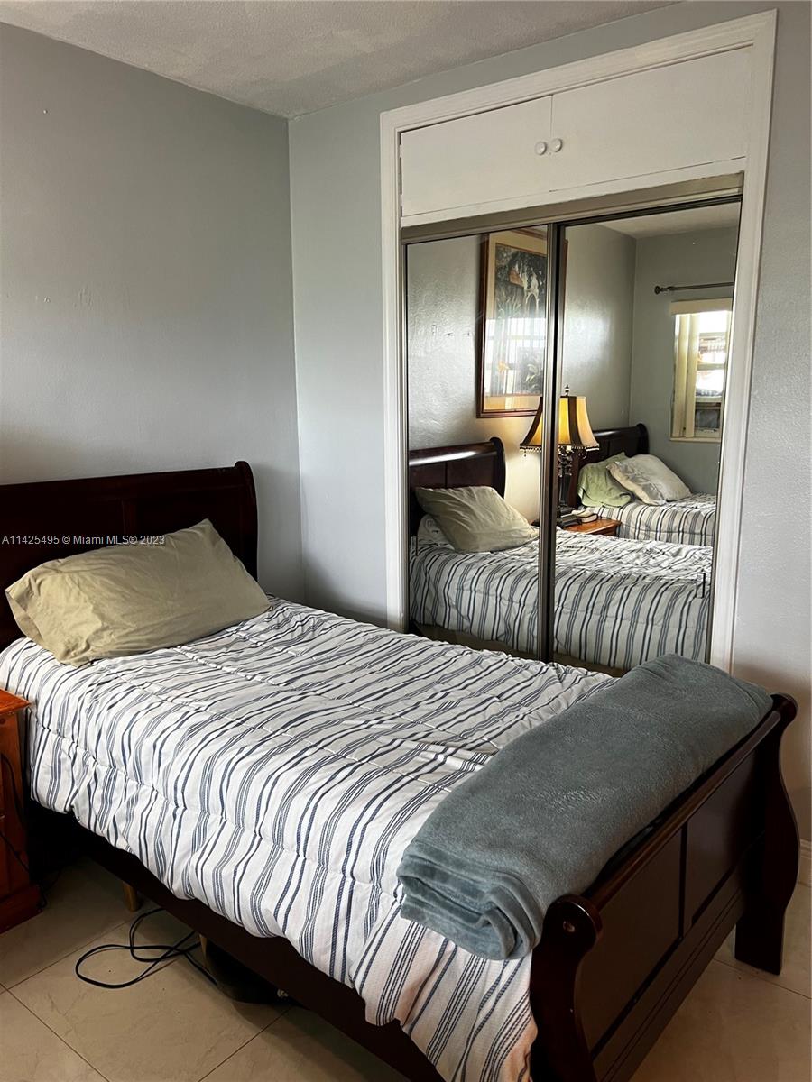 FLORIDIAN ARMS CONDO - Residential