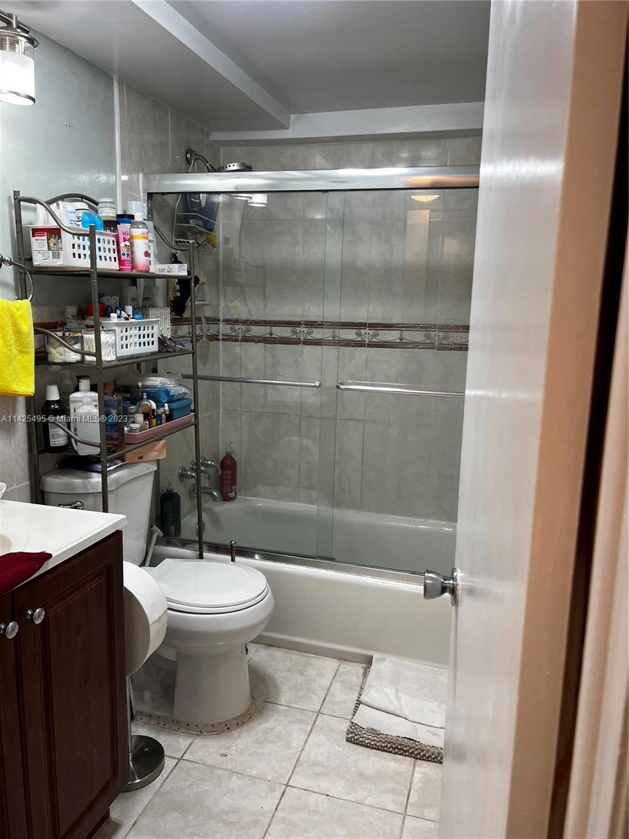 FLORIDIAN ARMS CONDO - Residential