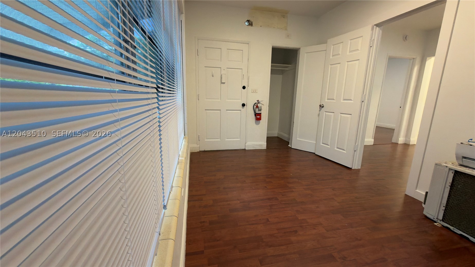 BISCAYNE BCH SUB - Residential Lease