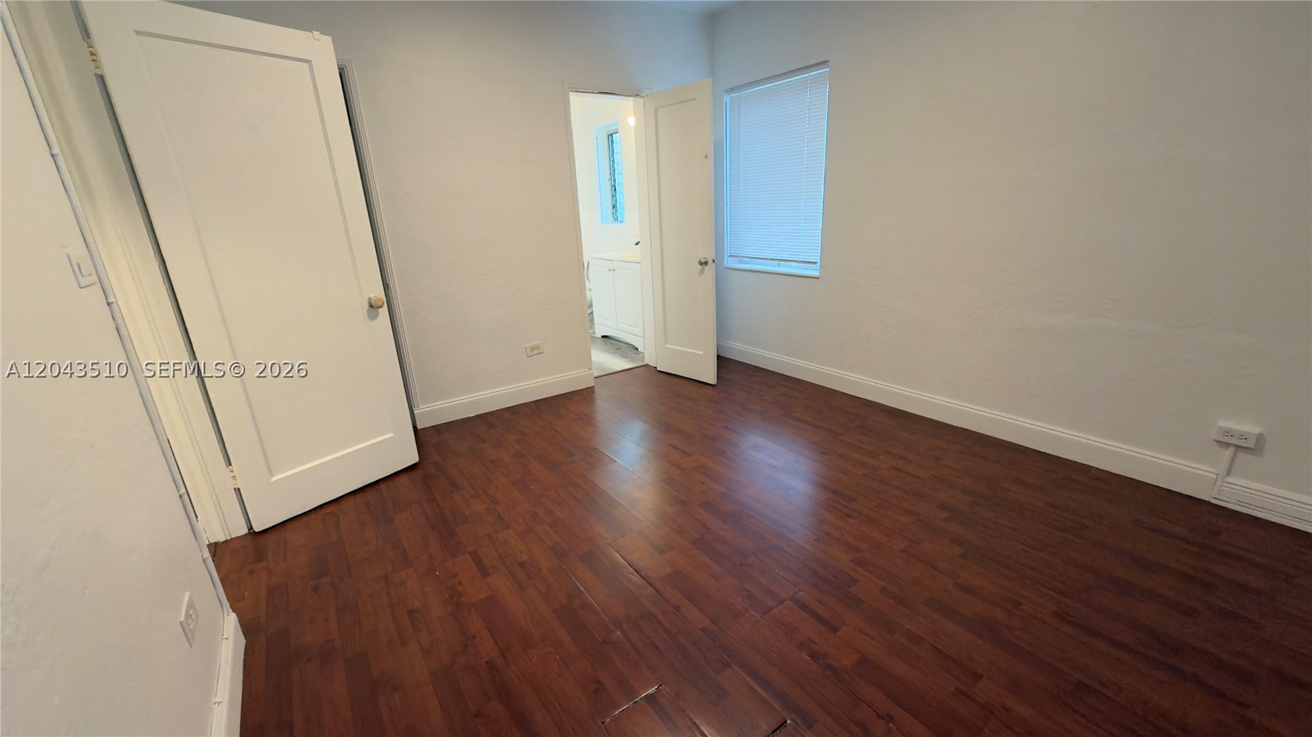 BISCAYNE BCH SUB - Residential Lease