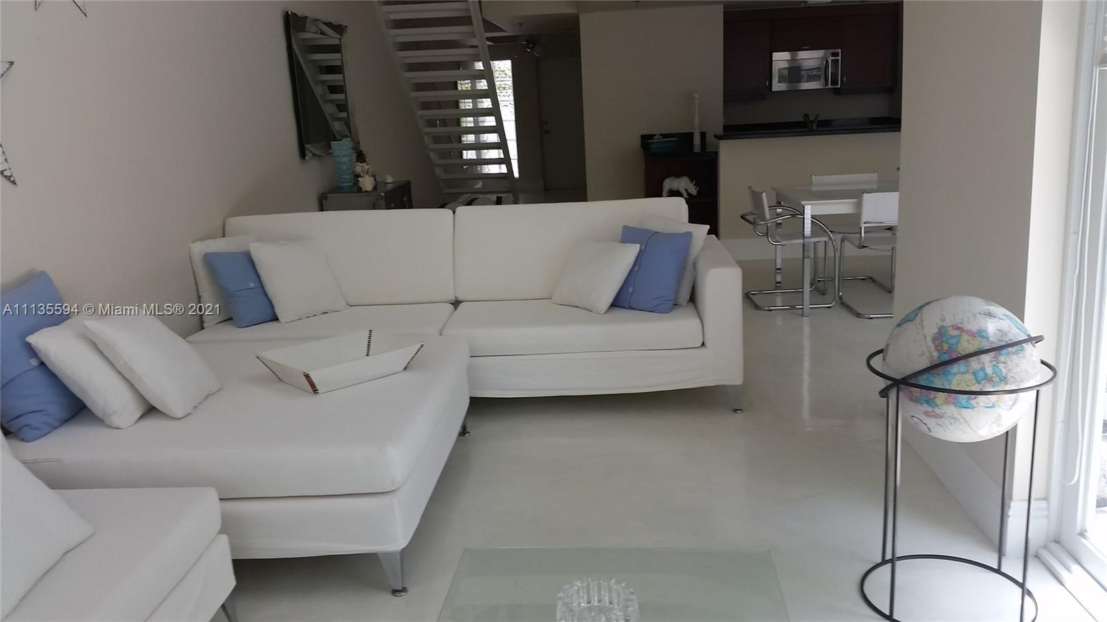 SUNDANCE CONDO - Residential Lease