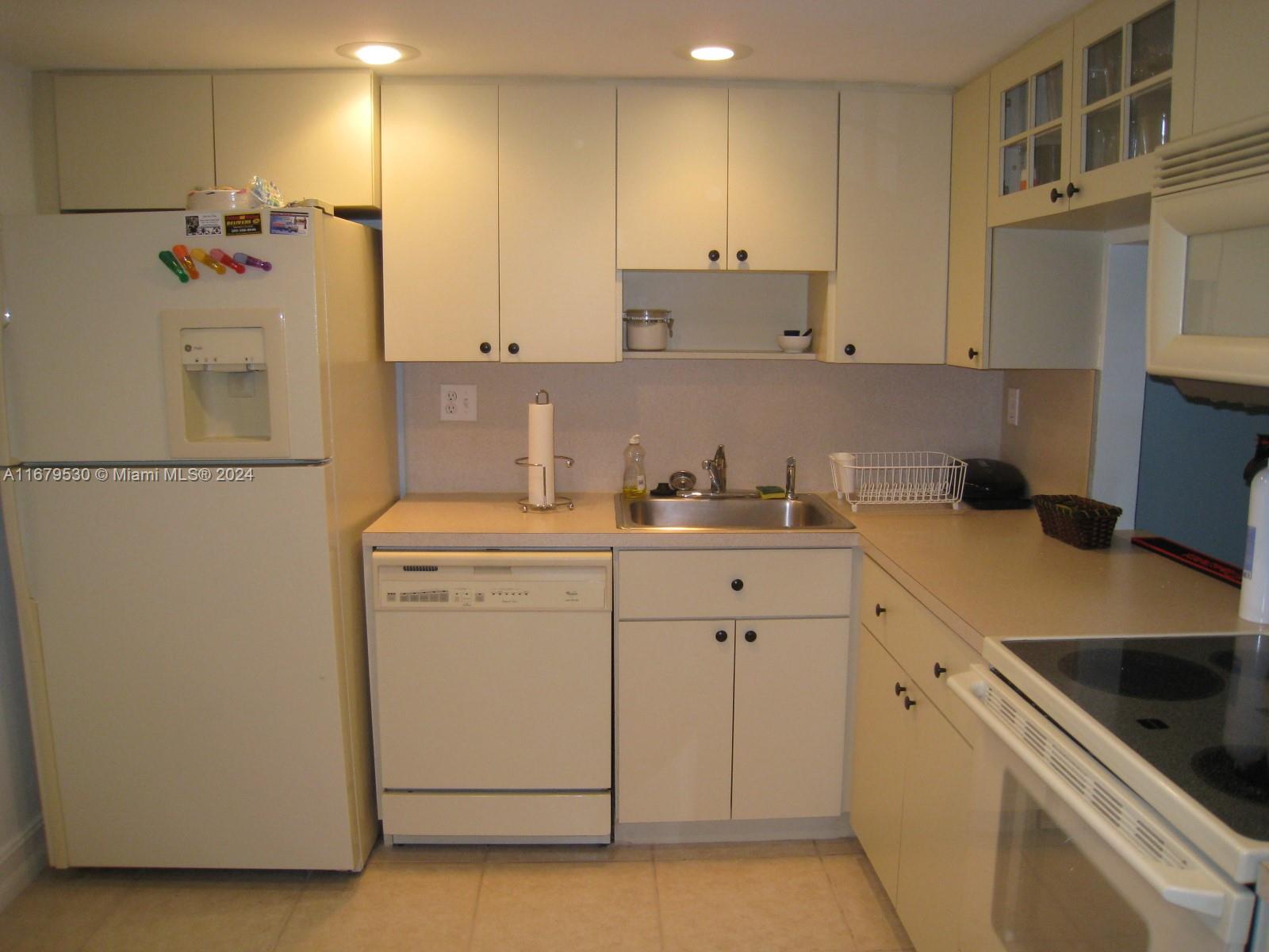 BRICKELL PARK CONDO - Residential Lease