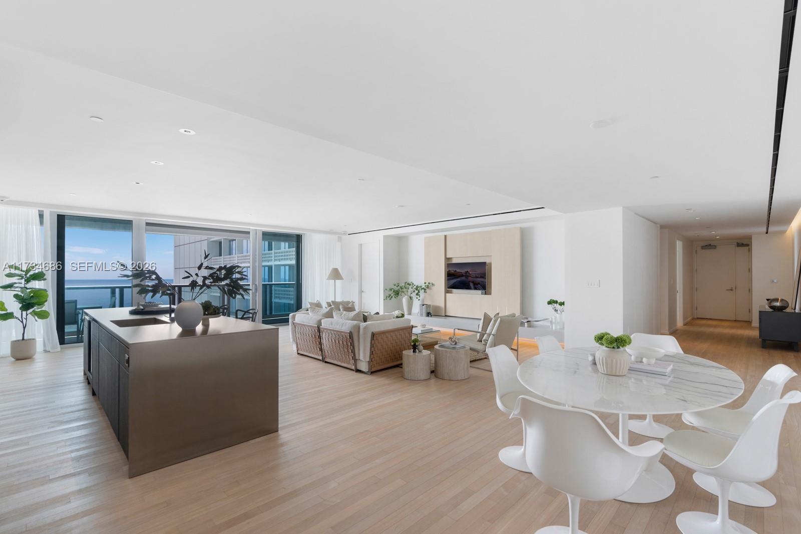 THE EDITION RESIDENCES - Residential