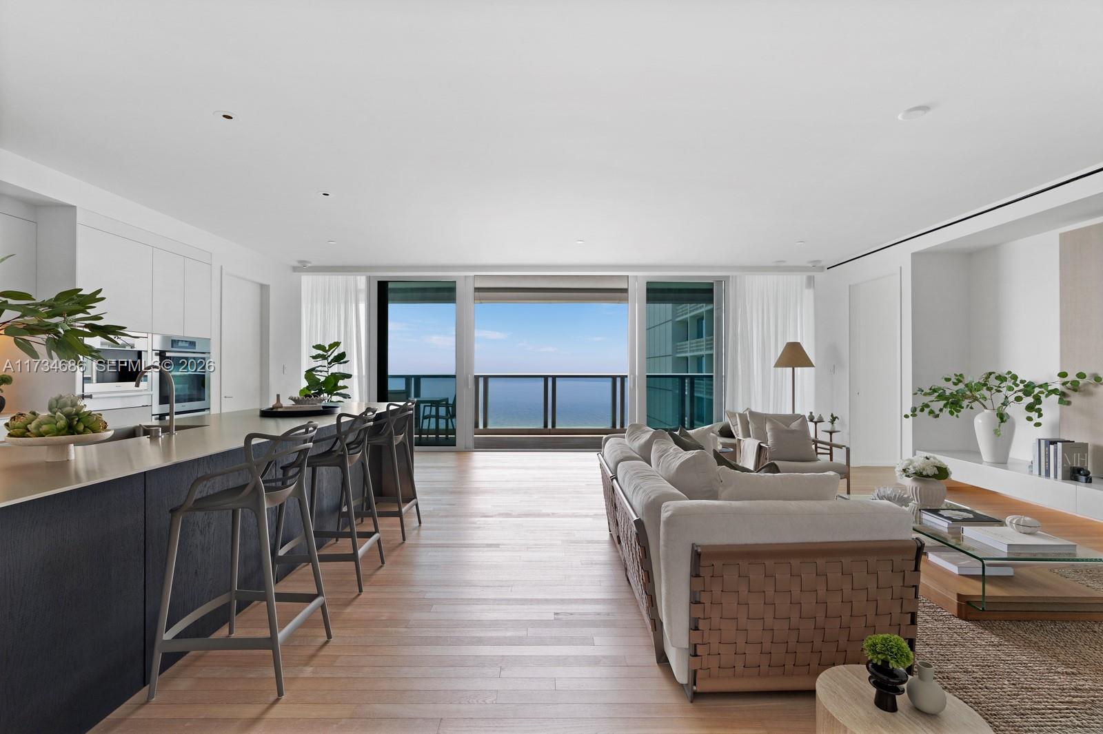 THE EDITION RESIDENCES - Residential