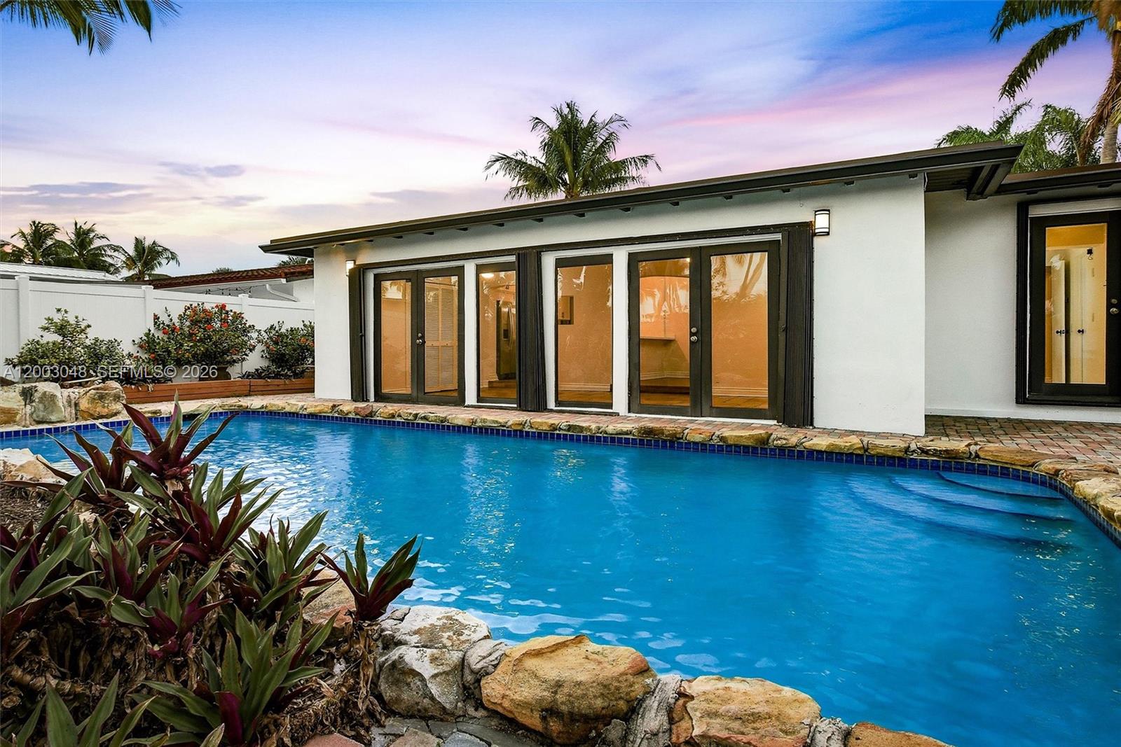 GILL ISLES - Residential