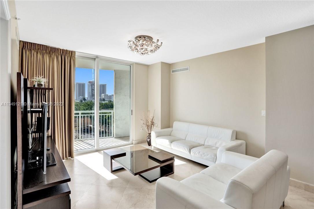 DUO CONDOMINIUM EAST - Residential