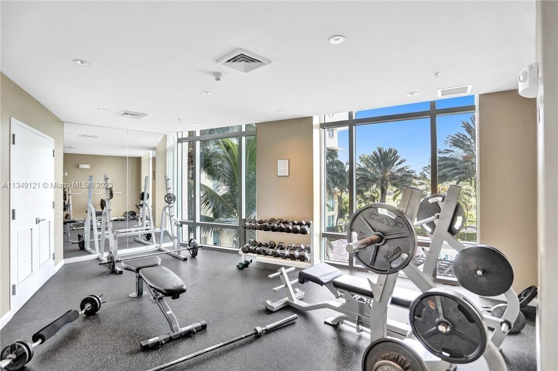 DUO CONDOMINIUM EAST - Residential