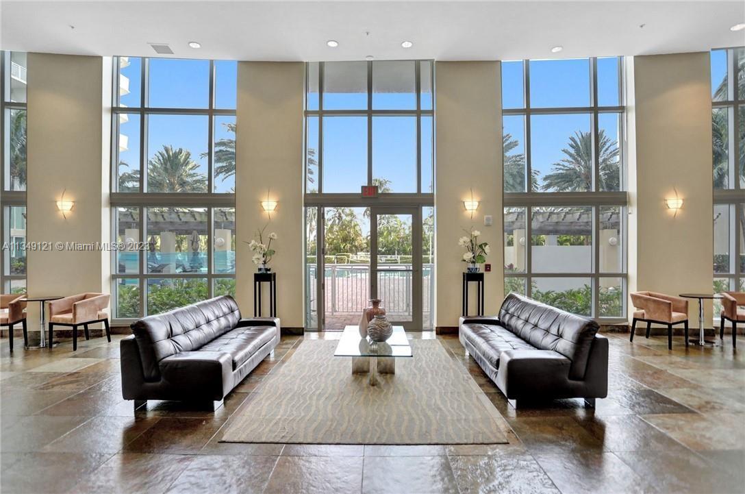 DUO CONDOMINIUM EAST - Residential